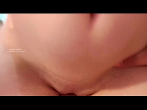 ❤️ Spavao u sestrinoj sobi i tako sam se probudio Porno fb na hr.pornoreino-com.ru ﹏